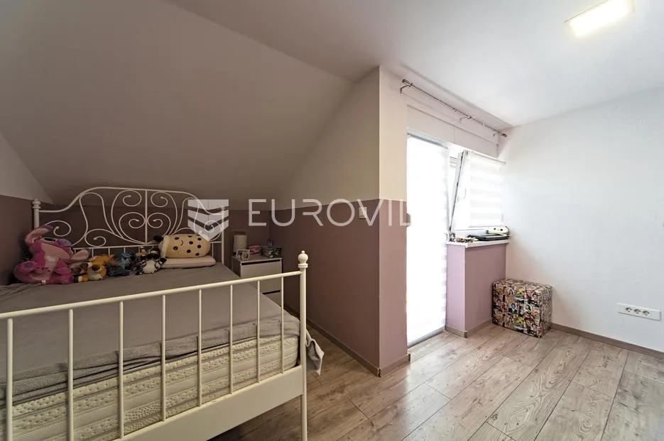 čepin, na prodaju prostrana kuća od 488 m² s tri stambene cjeline - slika 18