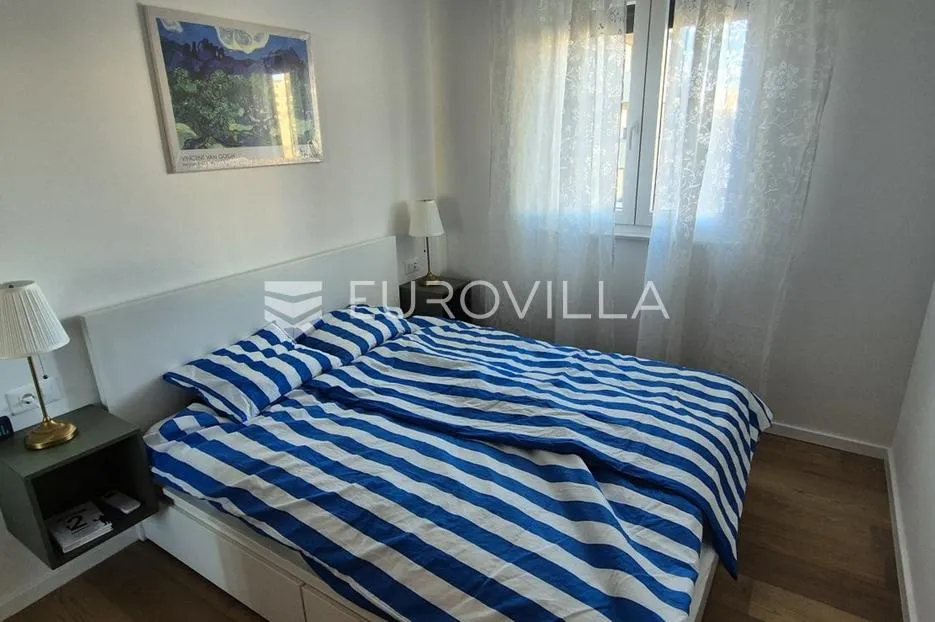 split, žnjan, moderan dvosoban stan s garažnim mjestom, prvi najam - slika 5