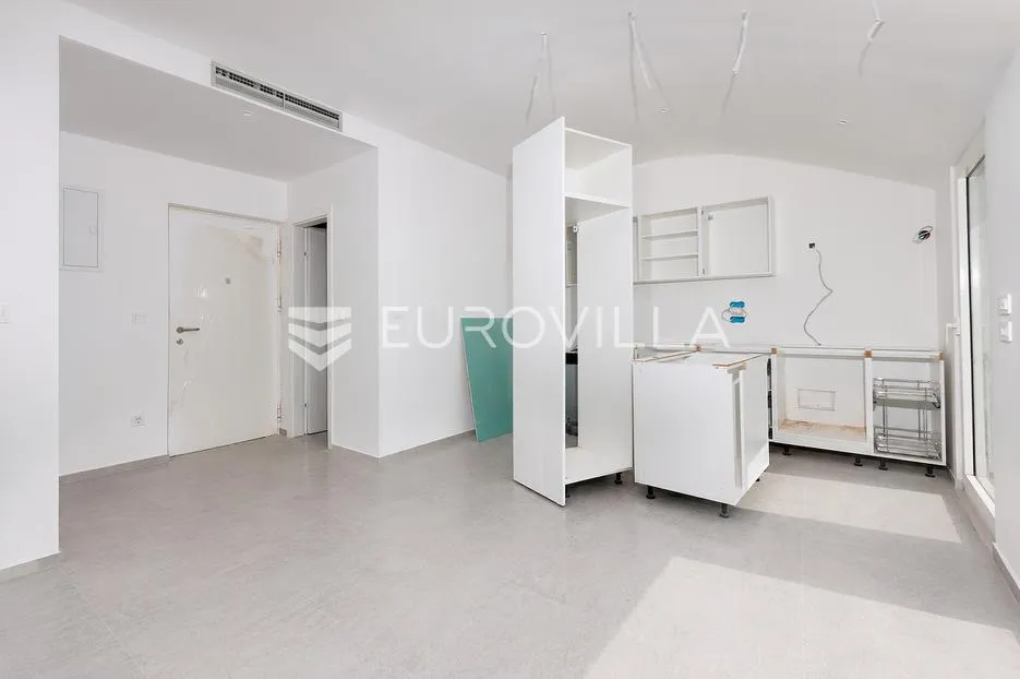 opatija privé, ekskluzivan trosoban penthaus 109.4 m², bazen, teretana - slika 10