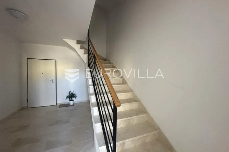 istra, medulin, novogradnja, svijetli trosoban stan 53 m² na 1. katu, odličnoj poziciji - slika 16