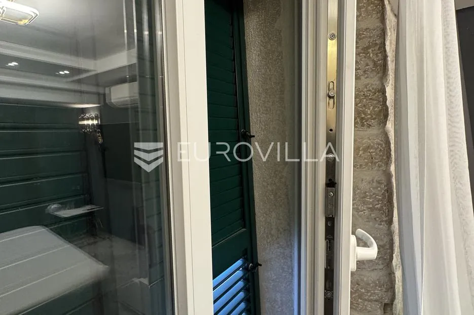 otok pag, pag, moderan apartman u staroj jezgri, 150m od mora - slika 20