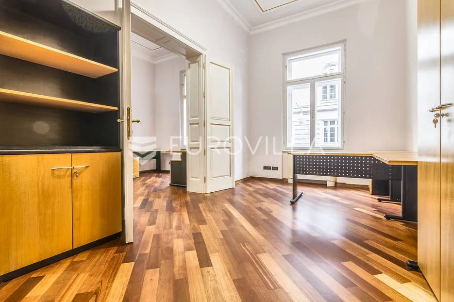 jurišićeva luksuzan poslovni prostor 210 m² na i katu - slika 8