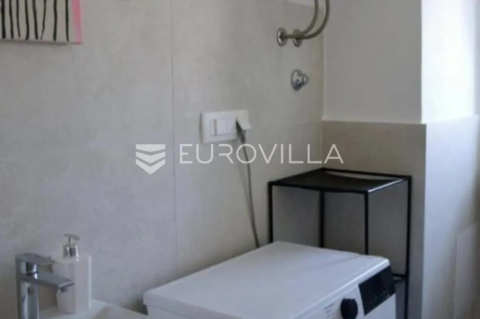 zadar, brodarica, novouređen dvosoban stan na izvrsnoj lokaciji - slika 17