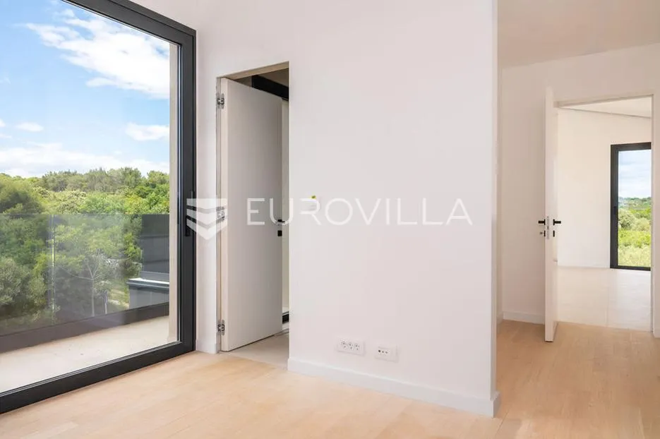 krk, grad krk, penthouse od 141,13 m² u luksuznoj novogradnji - slika 9