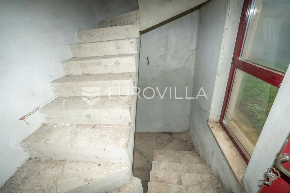 satnica đakovačka, 2 kuće 300 m² i 146 m², odlična investicija - slika 4