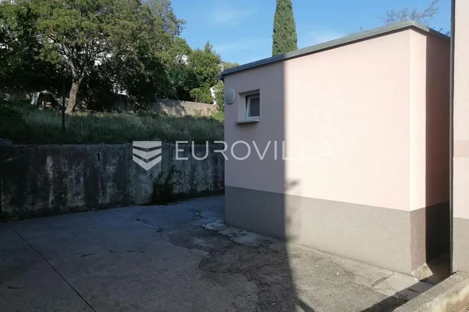 novi vinodolski, dvosoban stan 57 m², samo 150 m od mora, balkon, pogled - slika 15