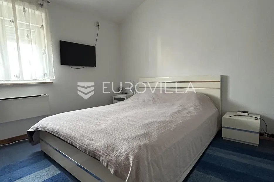 pula, centar - dvoetažni stan s dvije spavaće sobe - slika 7