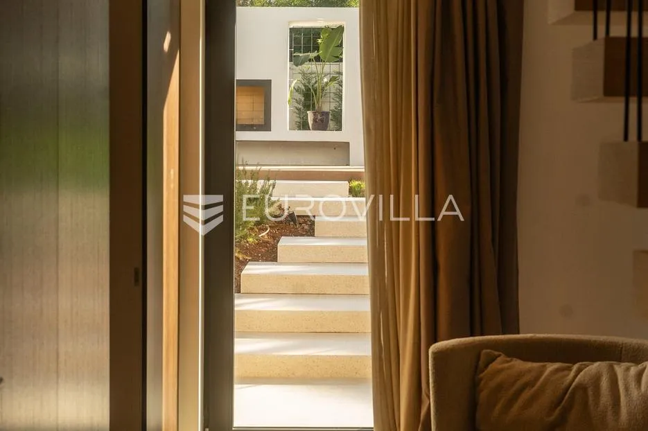 istra, poreč, vrhunska vila sa bazenom - slika 25