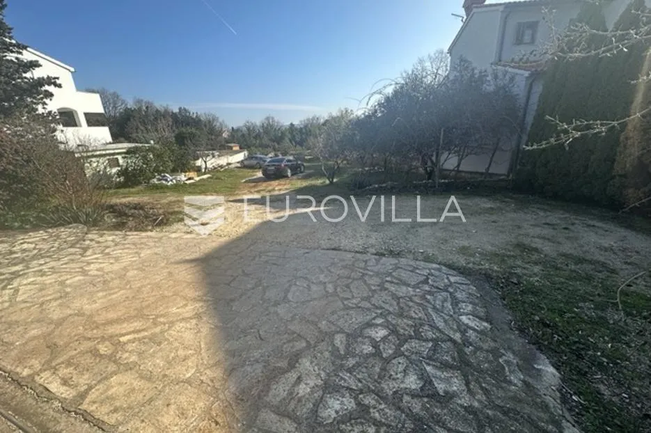 istra, banjole, centar mjesta, građevinsko zemljište 1000 m² - slika 4