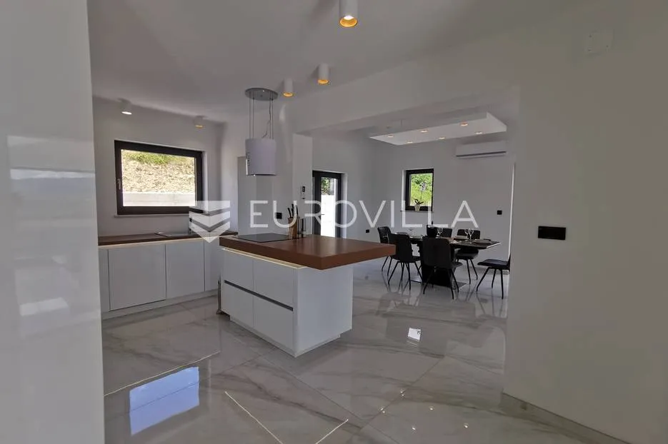 istra, vrh, villa s predivnim panoramskim pogledom - slika 20