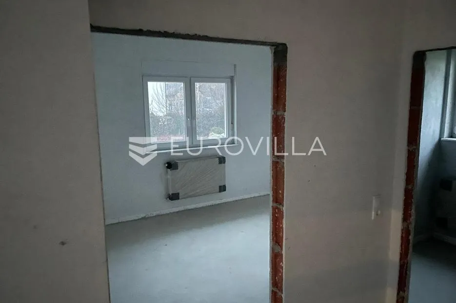 sesvetski kraljevec, poslovni prostor 115 m² za polikliniku/ordinaciju i sl - slika 2
