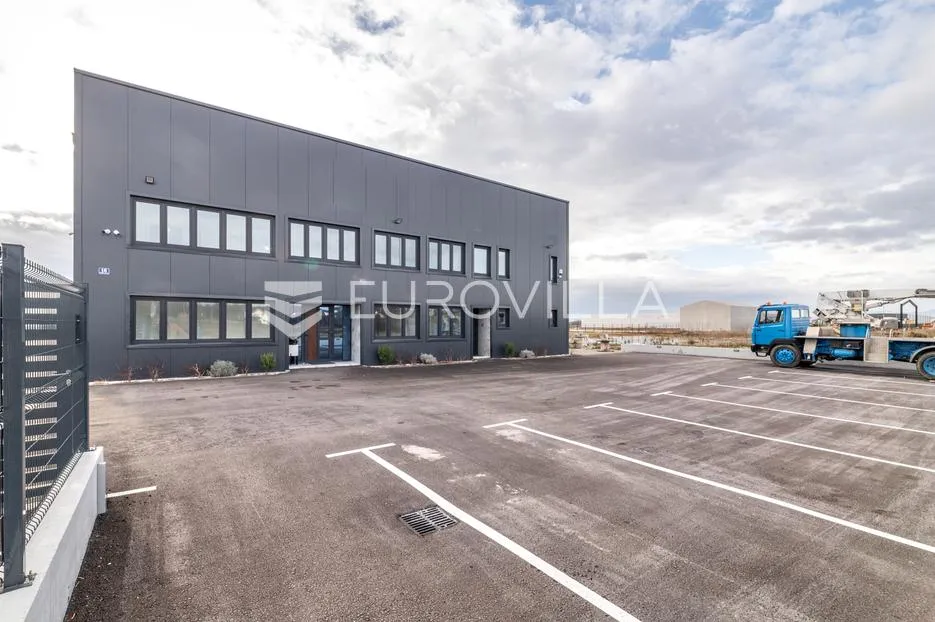 gospodarska zona, pisarovina i., proizvodno, skladišna hala 1116 m² - slika 3