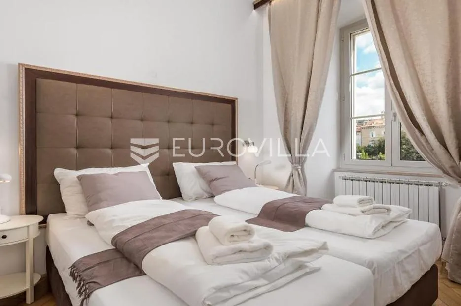 rijeka, centar, dva luksuzna studio apartmana u strogom centru - slika 3