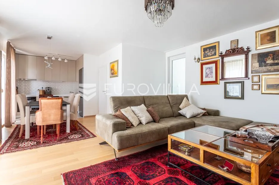 žnjan, moderan penthouse s prekrasnim pogledom na more - slika 4