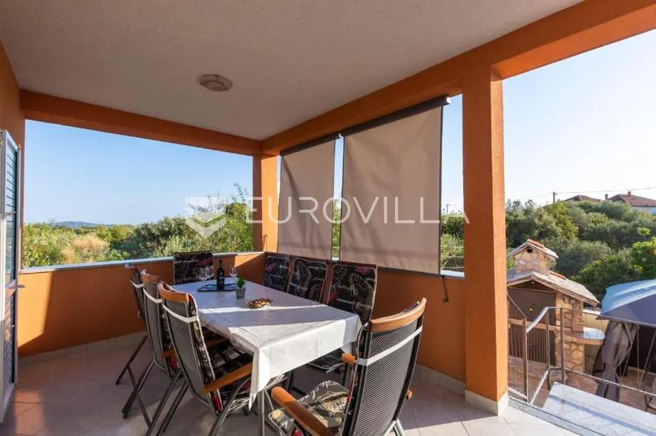 zečevo rogozničko, prekrasna apartmanska kuća s bazenom, 236 m² - slika 25