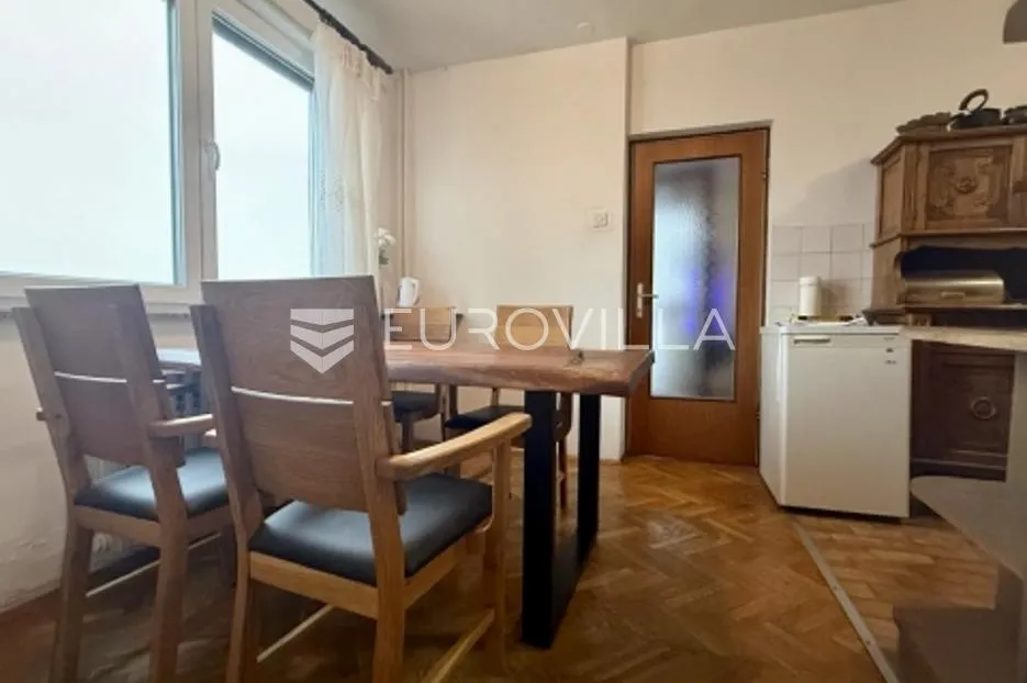 rijeka, kozala, stan površine 80 m², lođa, pogled - slika 3