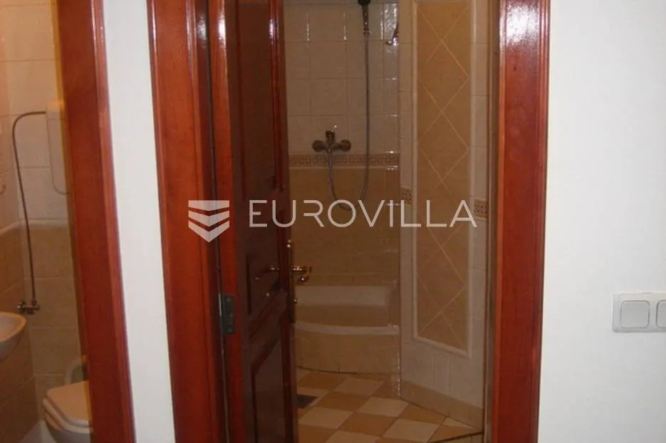 palmotićeva, poslovni prostor 234 m2 - slika 8