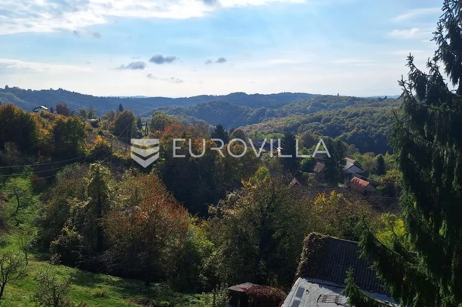 krašić, kuća 230 m2, 7215 m2 zemljišta - slika 19