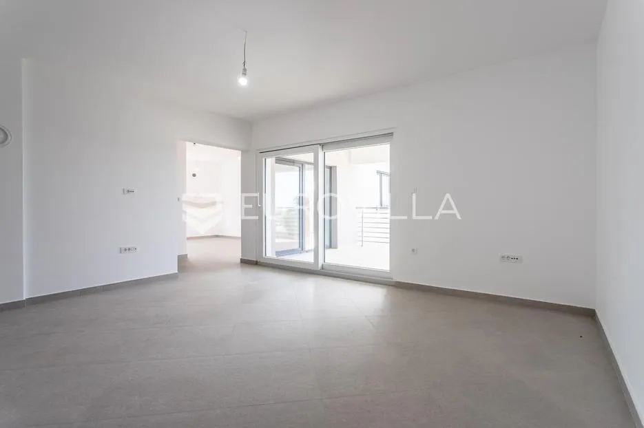 primošten, moderan stan, 146,9 m² - slika 2