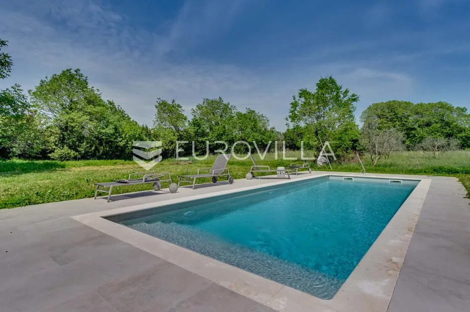 istra, svetvinčenat, imanje s dvije kamene kuće i okućnicom od 2.272 m² - slika 7