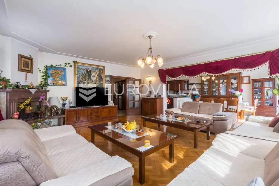istra, rovinj, apartmanska kuća, 13 stanova, uhodani biznis, odlična prilika - slika 5