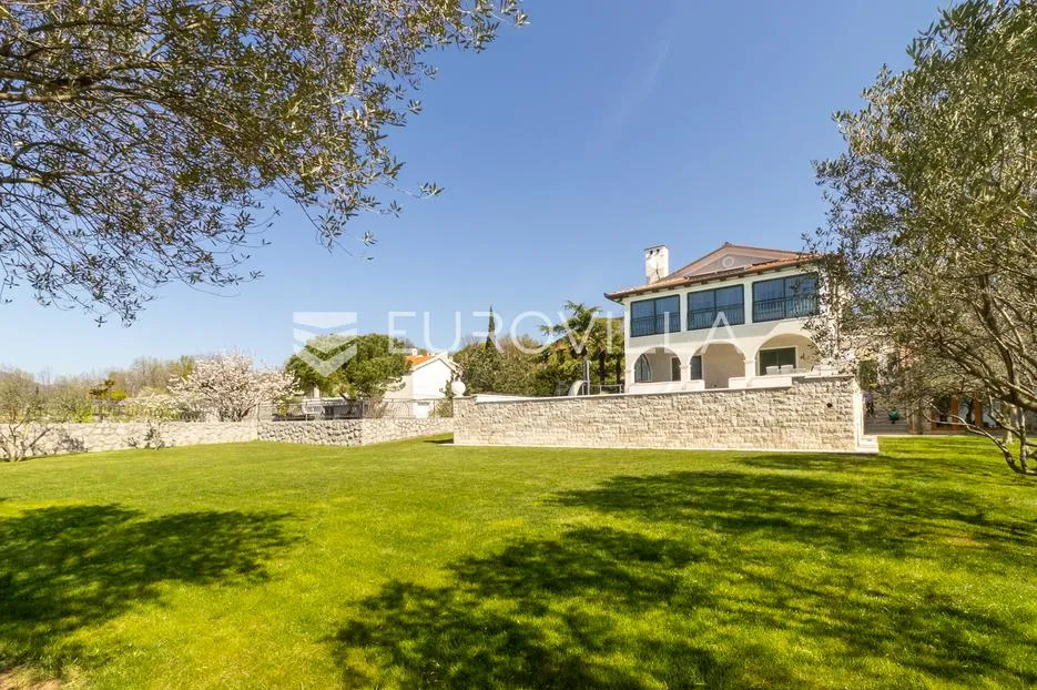 kastav, luksuzna vila s bazenom i panoramskim pogledom na kvarnerski zaljev - slika 6