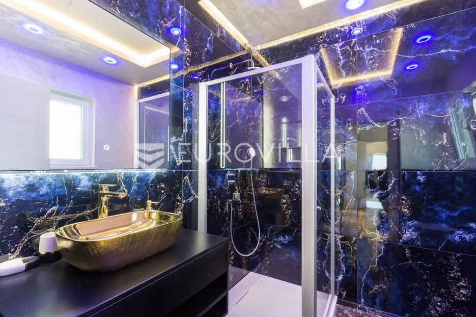 istra, medulin, moderna elegantna vila 200 m² blizu mora i plaža - slika 18