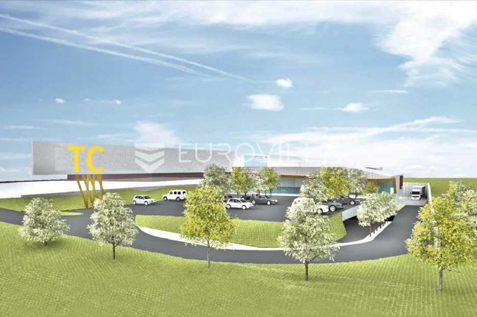 Trogir, istočni ulaz, zemljište idealno za razvoj trgovačkog centra površine 11.461 m²
