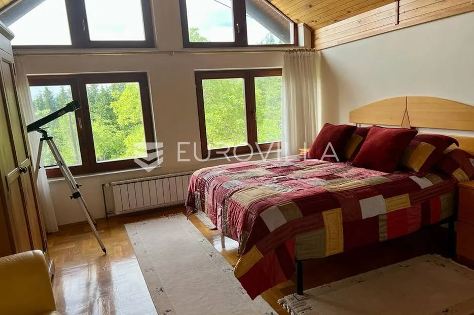 rakovica, plitvička jezera, obiteljska kuća 600 m² na zemljištu 41416 m² - slika 27