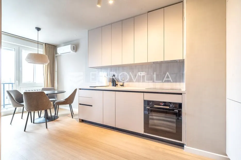 zagreb, jarun, našička, prekrasan novo uređeni trosoban stan, 66 m² - slika 3