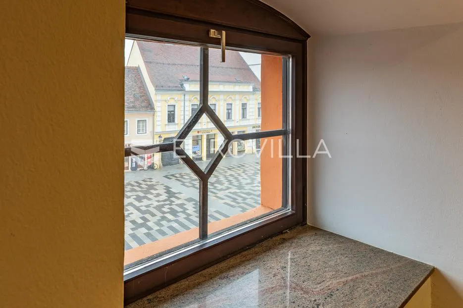 varaždin, centar, barokni dvoetažni stan 231 m² - slika 12
