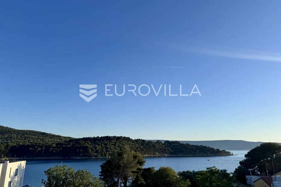 cres, melin, ekskluzivan stan 135 m², drugi red do mora - slika 2