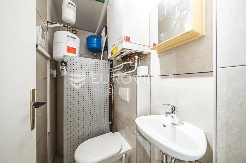 zagreb, dubrava, atraktivan trosoban stan 77 m², vrt, parking - slika 11