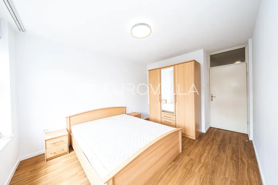 zagreb centar, vlaška, komforan trosoban stan 72 m² s garažnim parkirnim mjestom - slika 6