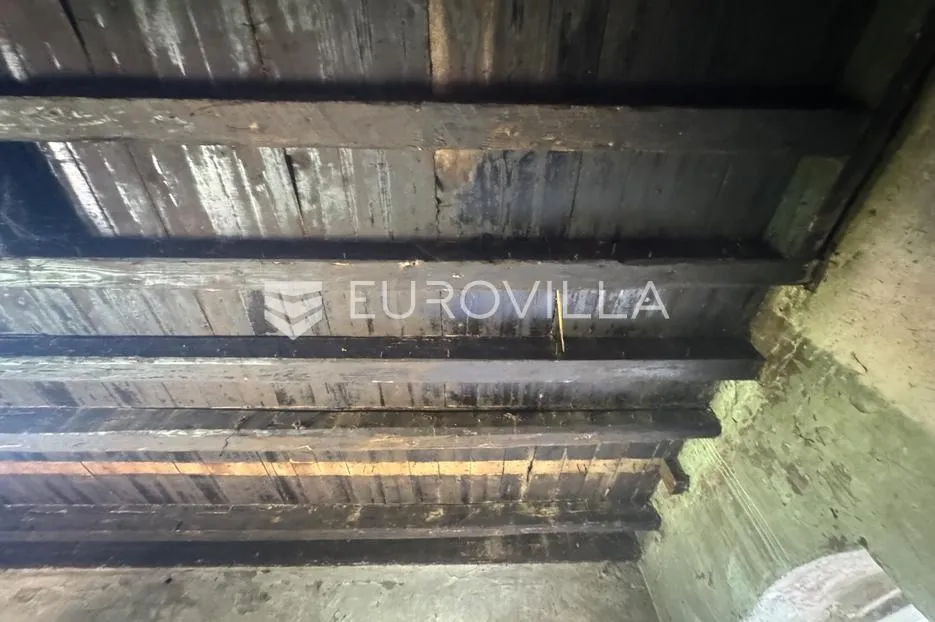 istra, tar, kamena kuća u nizu za renovaciju s okućnicom, 500 metara od mora - slika 15