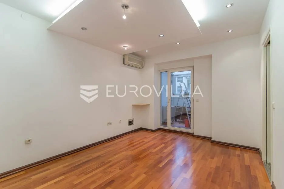 zagreb, zvonimirova ulica, luksuzan peterosoban stan nkp 131 m2 - slika 9