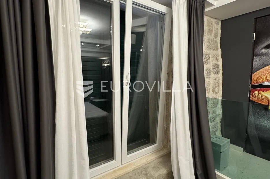 otok pag, pag, moderan apartman u staroj jezgri, 150m od mora - slika 17