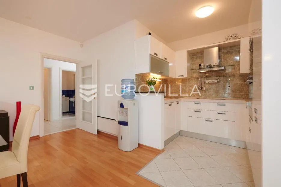 trogir, saldun, dvosoban stan površine 90 m2 s pogledom na more - slika 6