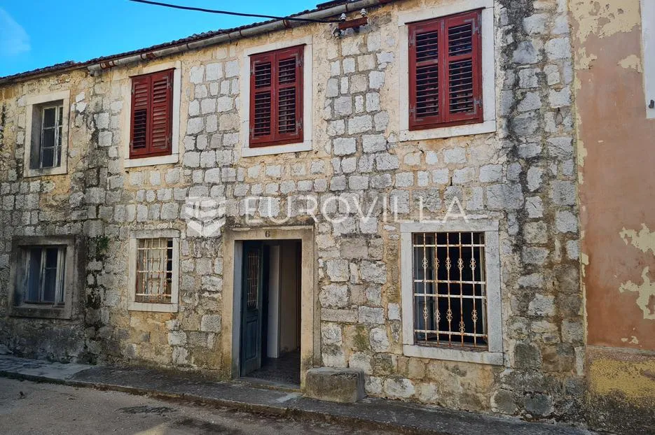 pelješac, županje selo, tradicionalna kamena kuća za adaptaciju - slika 2