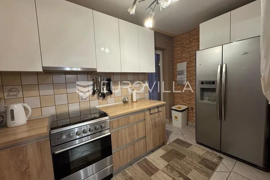 kuševac, poslovno stambena katnica, 175 m² - slika 5