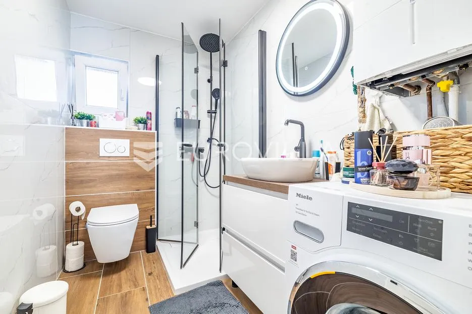 zagreb, gornja dubrava, dva novoadaptirana stana u kući s garažom, 110 m² - slika 6