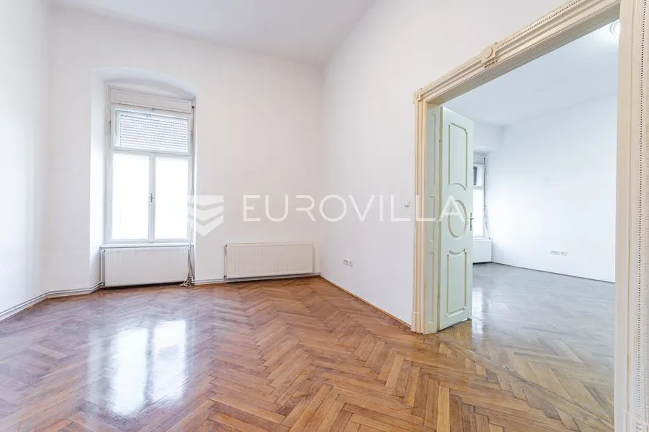 varaždin, centar, prostran stan 110 m², odlična lokacija - slika 3
