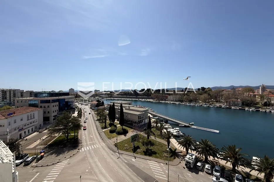 zadar, tiz, ekskluzivan penthouse s panoramskim pogledom na more, terasom, garažnim mjestom - slika 15