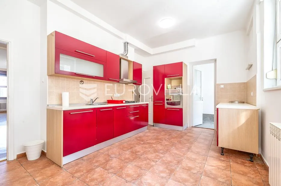 zagreb, cvjetni trg, luksuzan poslovni prostor 126 m² - slika 6
