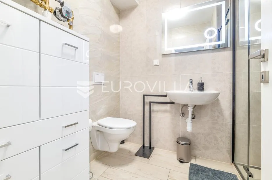 zagreb, sigečica, atraktivan dvosoban stan 42 m² + balkon – moderno uređen - slika 5