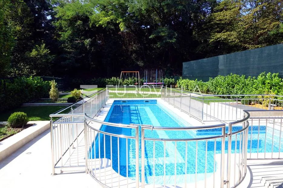 maksimir luksuzna novoizgrađena obiteljska villa s bazenom - slika 2