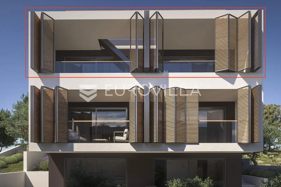 vodice, penthouse s krovnom terasom i panoramskim pogledom na more - slika 1