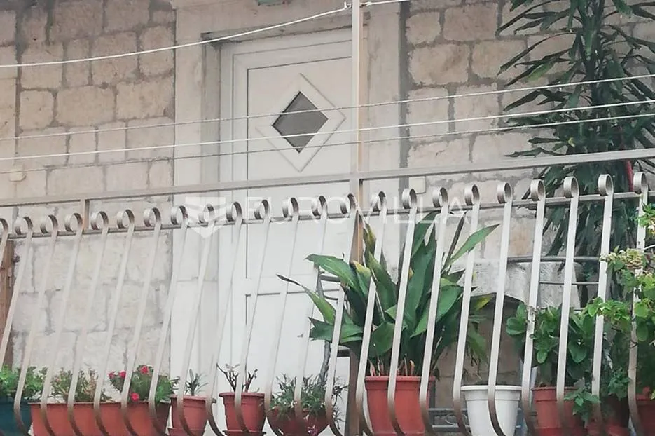 kaštela, tradicionalna kamena kuća, 100 m od mora - slika 6
