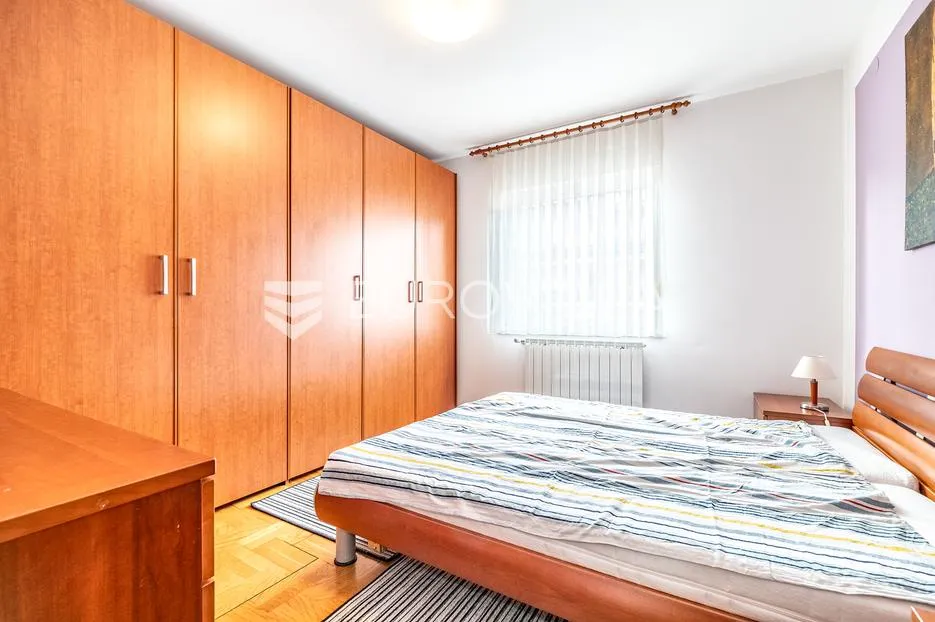 zagreb, bosiljevska, funkcionalan trosoban stan 70 m² - slika 4