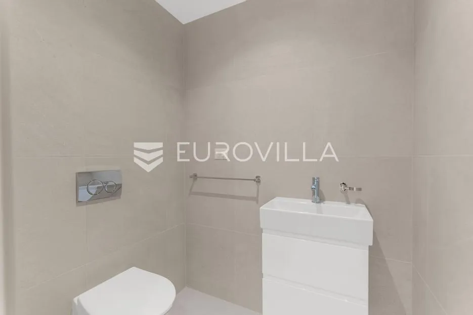 istra, labinci, moderna prizemnica s bazenom i jacuzziem za dugoročni najam - slika 16